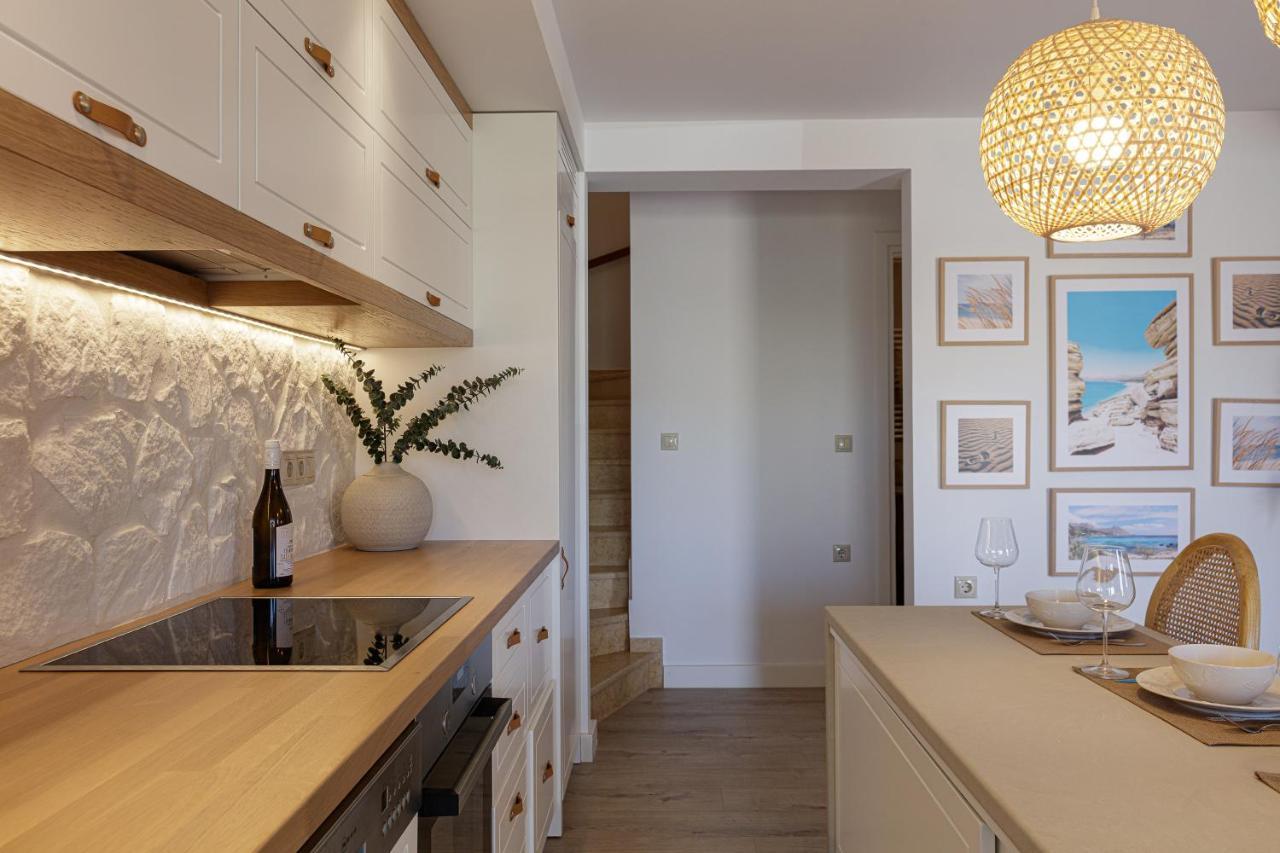 Villa Seashell -Wonderful Newly Renovated Villa On The Beach Galatás Zewnętrze zdjęcie